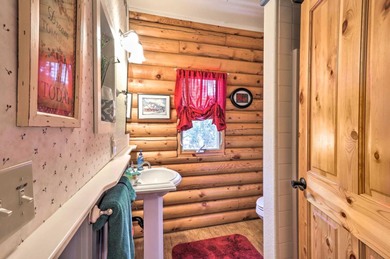 Quaint Williams Cabin Near Grand Canyon Εξωτερικό φωτογραφία